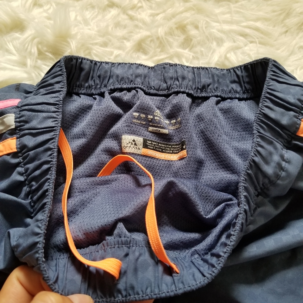 Adidas Running Athletic Shorts Small - Picture 6 of 8